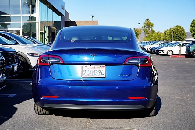 Used 2022 Tesla Model 3 Long Range AWD/4WD image 9
