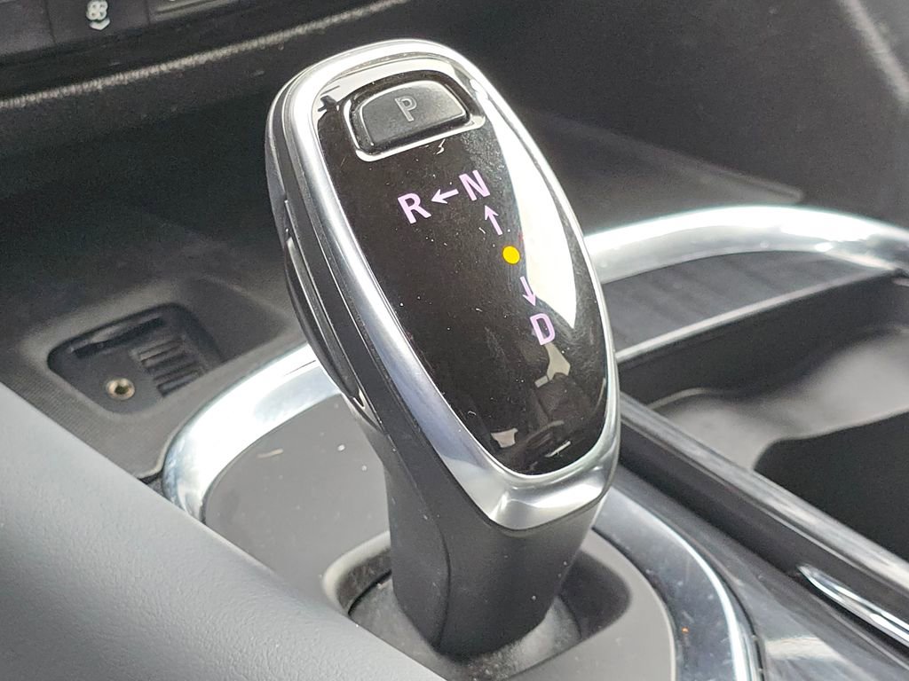 Used 2020 Buick Enclave Essence w/ Sport Touring Edition image 33