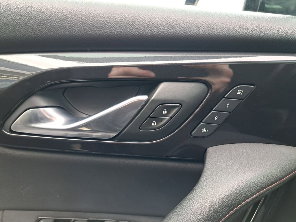 Used 2020 Chevrolet Blazer RS image 35