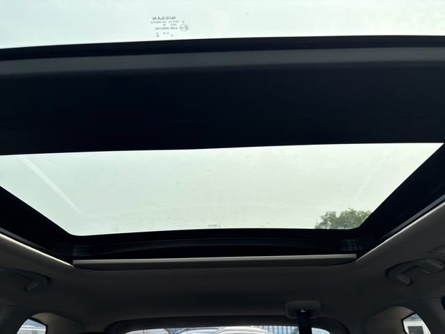 Used 2018 Nissan Murano SV AWD/4WD image 15