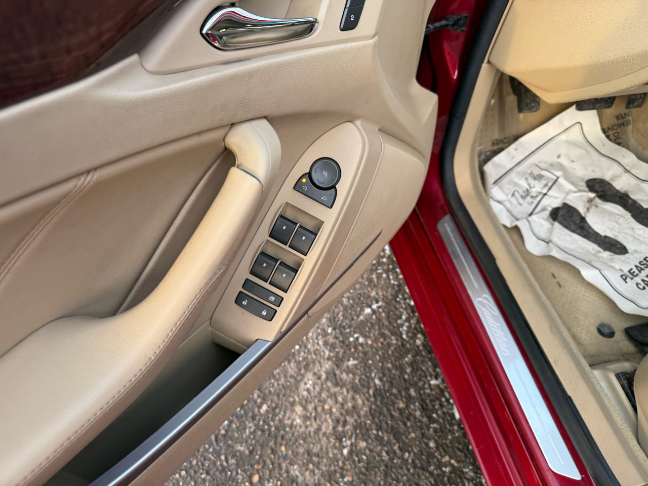 Used 2008 Cadillac CTS 3.6 AWD w/ Luxury Level Two Package image 10