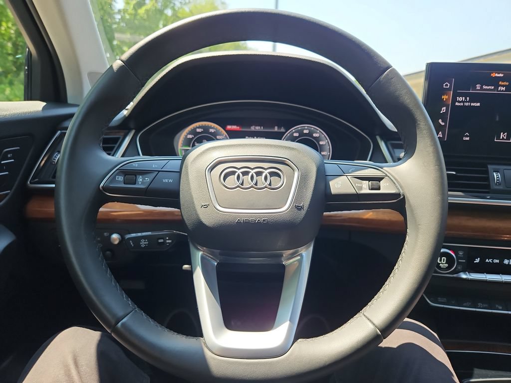 Used 2023 Audi Q5 e Prestige w/ Prestige Package AWD/4WD image 34