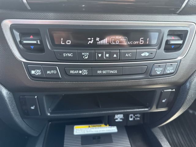 Used 2023 Honda Passport TrailSport image 32