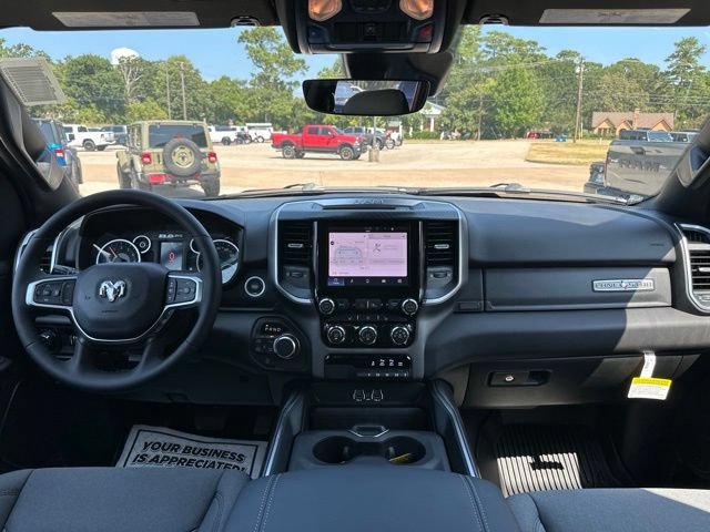 New 2026 RAM 1500 Lone Star AWD/4WD image 39