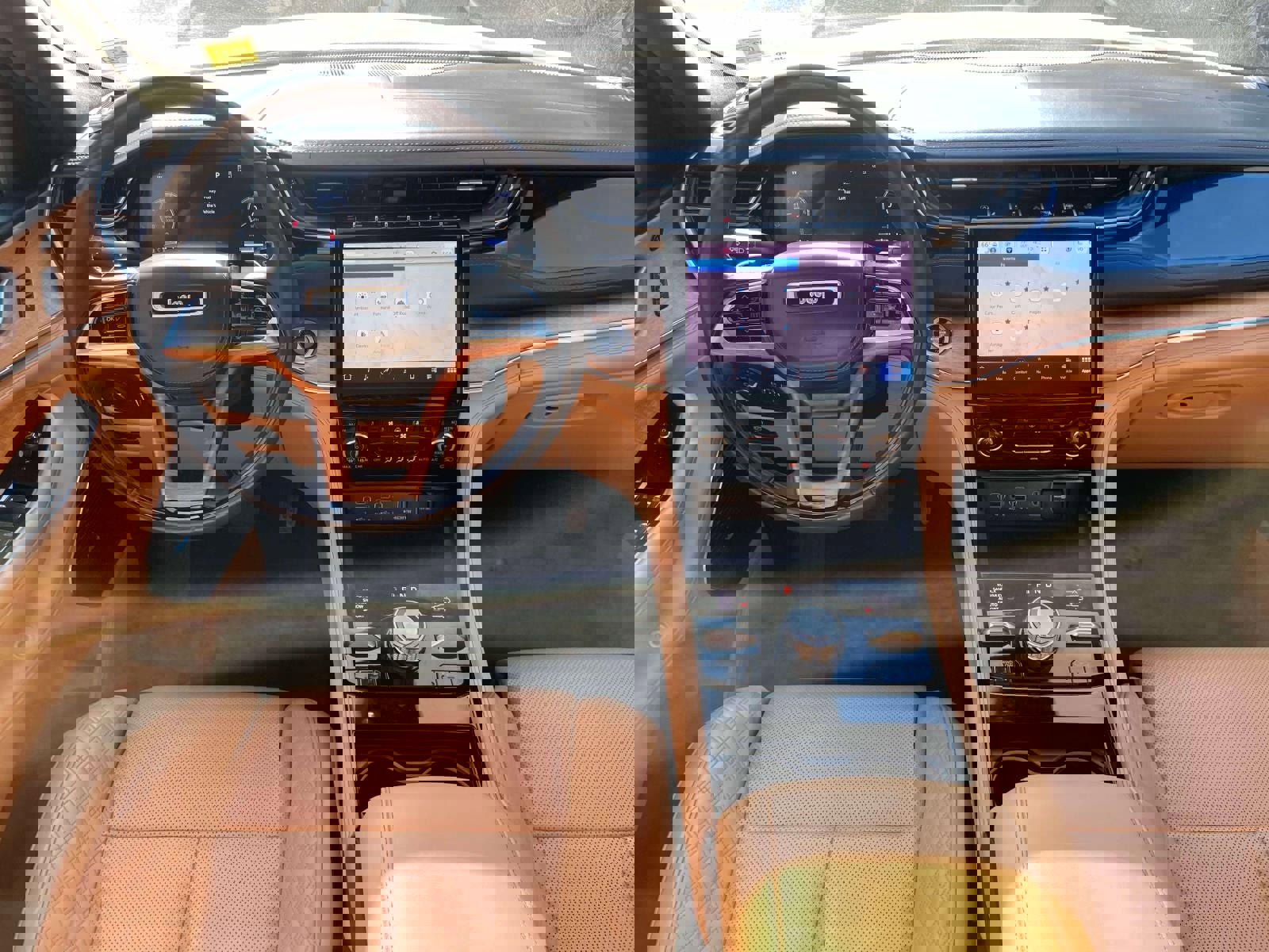 Used 2023 Jeep Grand Cherokee Summit image 13