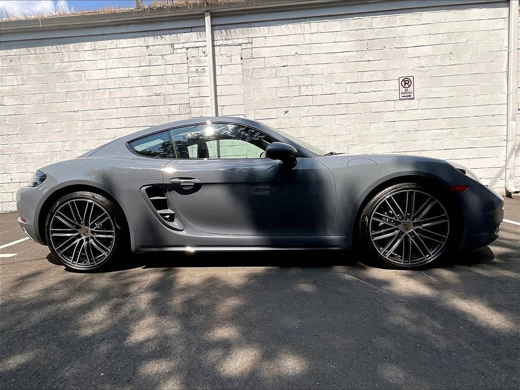 Used 2024 Porsche 718 Cayman Style Edition image 18