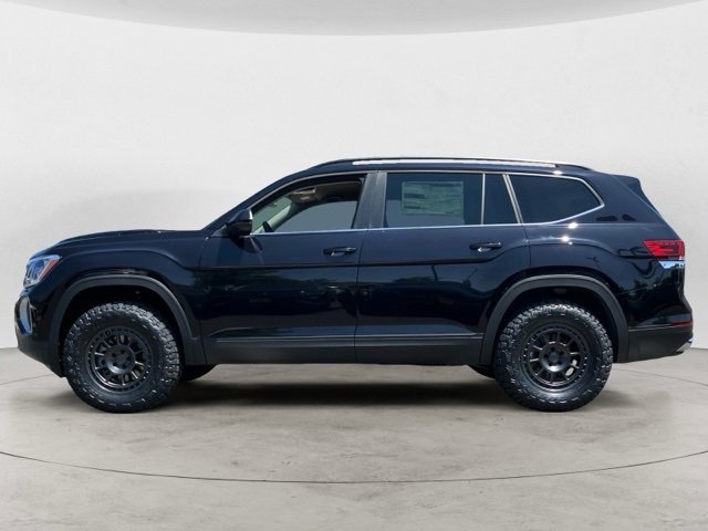 New 2025 Volkswagen Atlas SE image 7