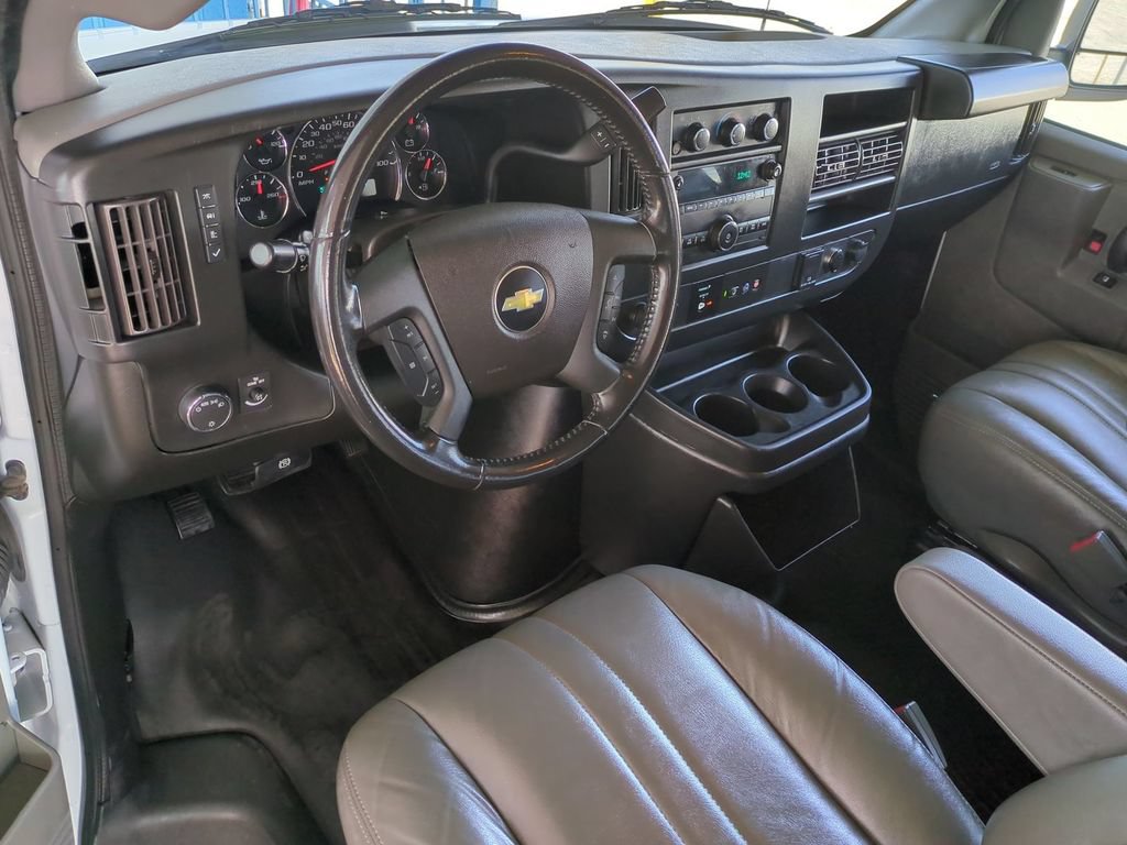 Used 2023 Chevrolet Express 3500 LS RWD image 11