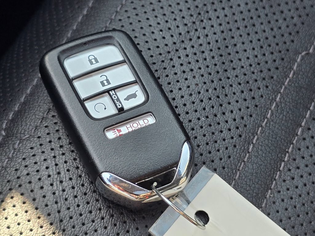 Used 2020 Honda CR-V Touring image 35