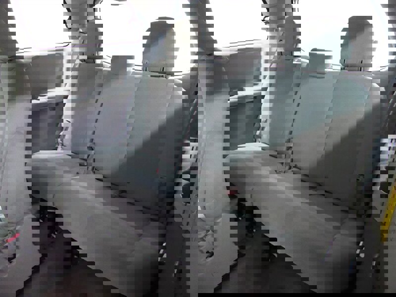 Used 2014 Toyota Sienna L image 22