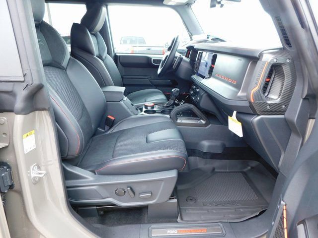 New 2025 Ford Bronco Raptor image 17