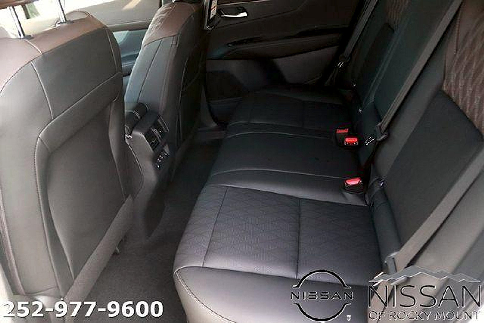 New 2026 Nissan Murano Platinum w/ Cargo Package AWD/4WD image 14