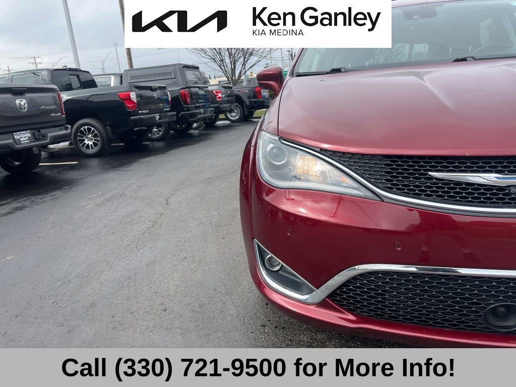 Used 2017 Chrysler Pacifica Touring-L Plus w/ Advanced Safetytec Group image 17