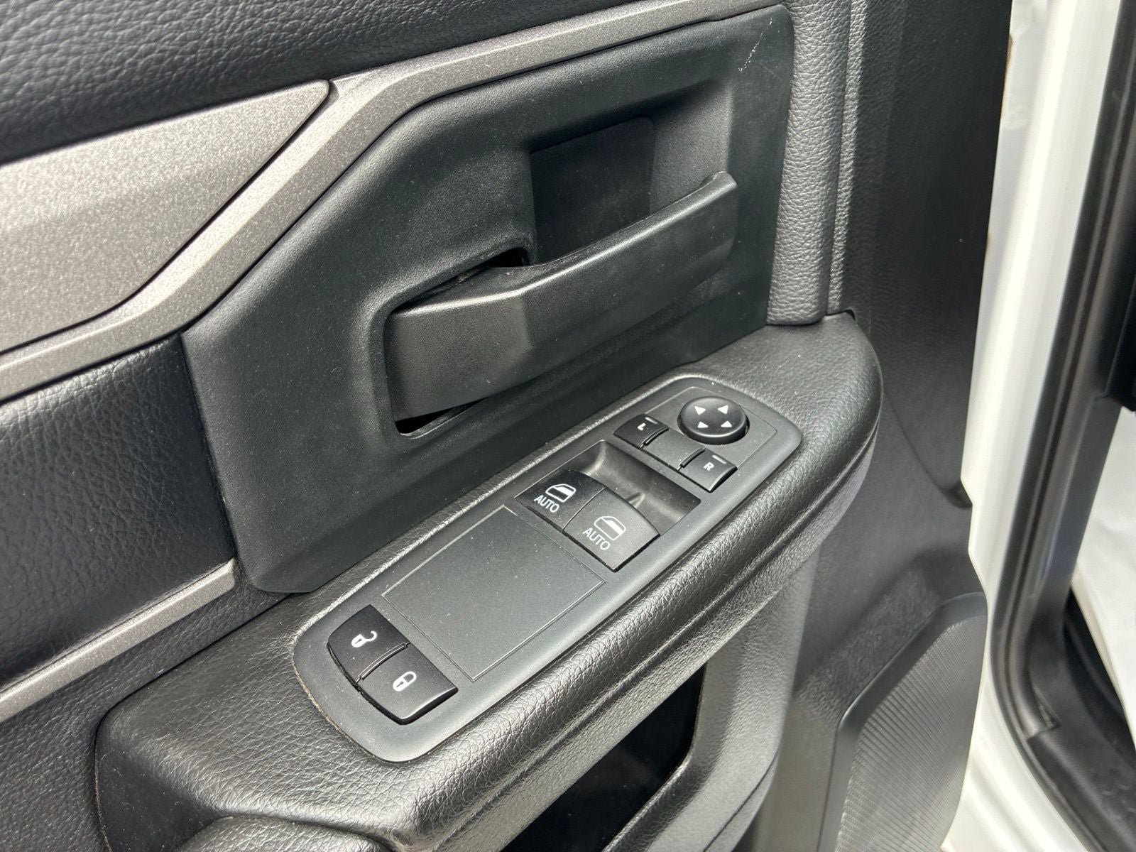 Used 2020 RAM 2500 Tradesman AWD/4WD image 13