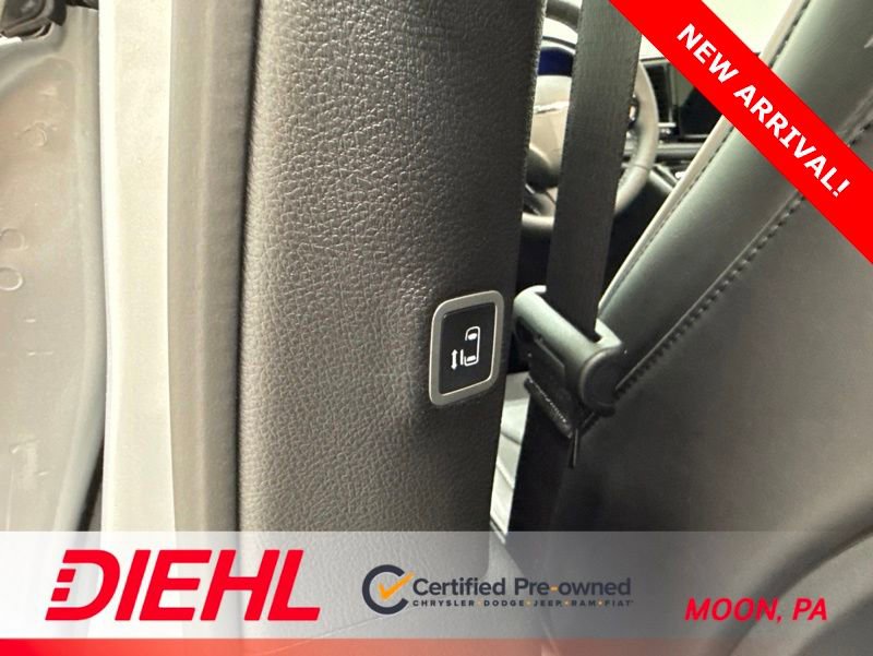 Used 2026 Chrysler Pacifica Limited w/ S Appearance Package AWD/4WD image 23