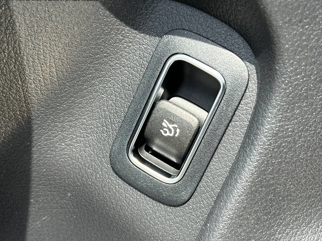New 2026 Mercedes-Benz CLA 250 4MATIC image 17