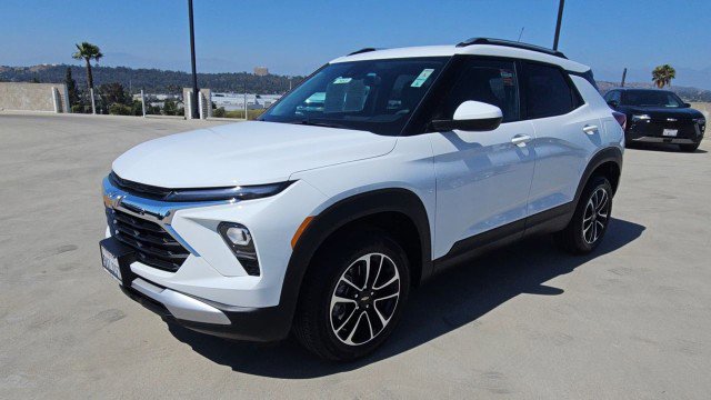 Used 2026 Chevrolet TrailBlazer LT AWD/4WD image 4