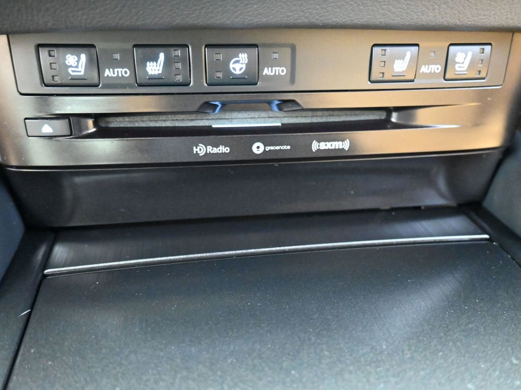 Used 2022 Lexus ES 350 w/ Premium Package image 13