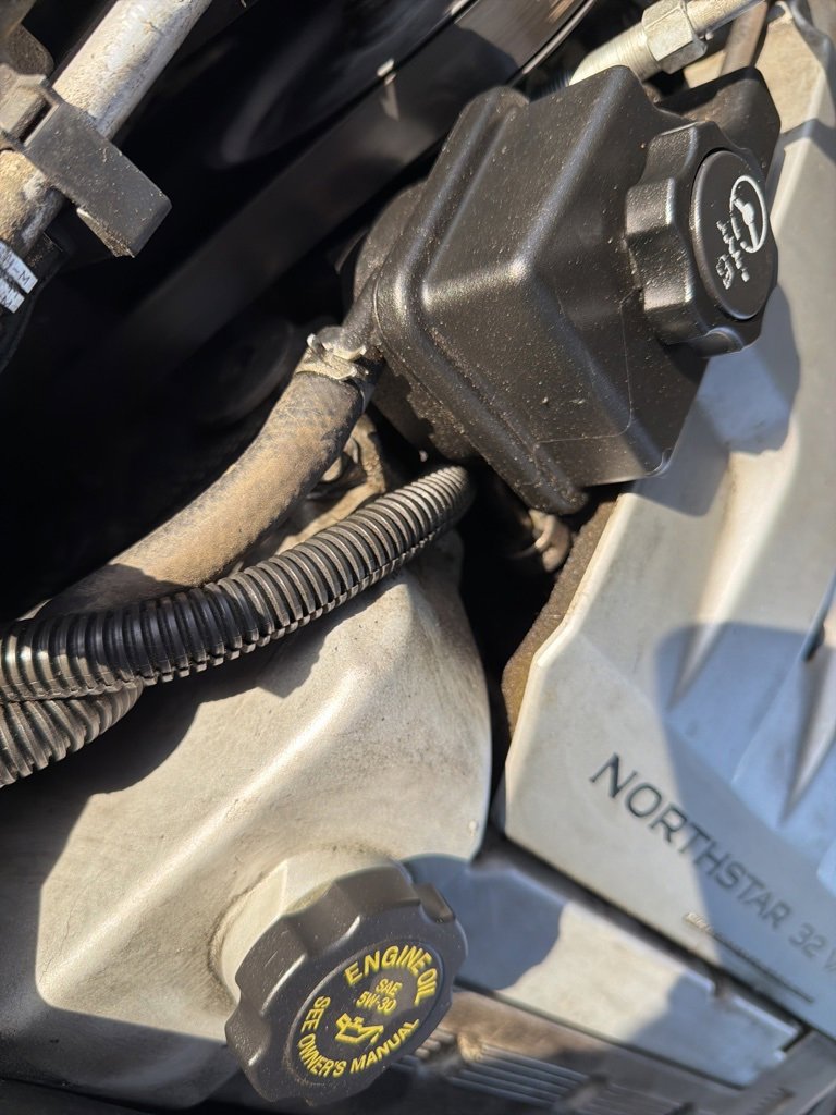 Used 2002 Cadillac De Ville DTS w/ Premium Equipment Pkg image 23