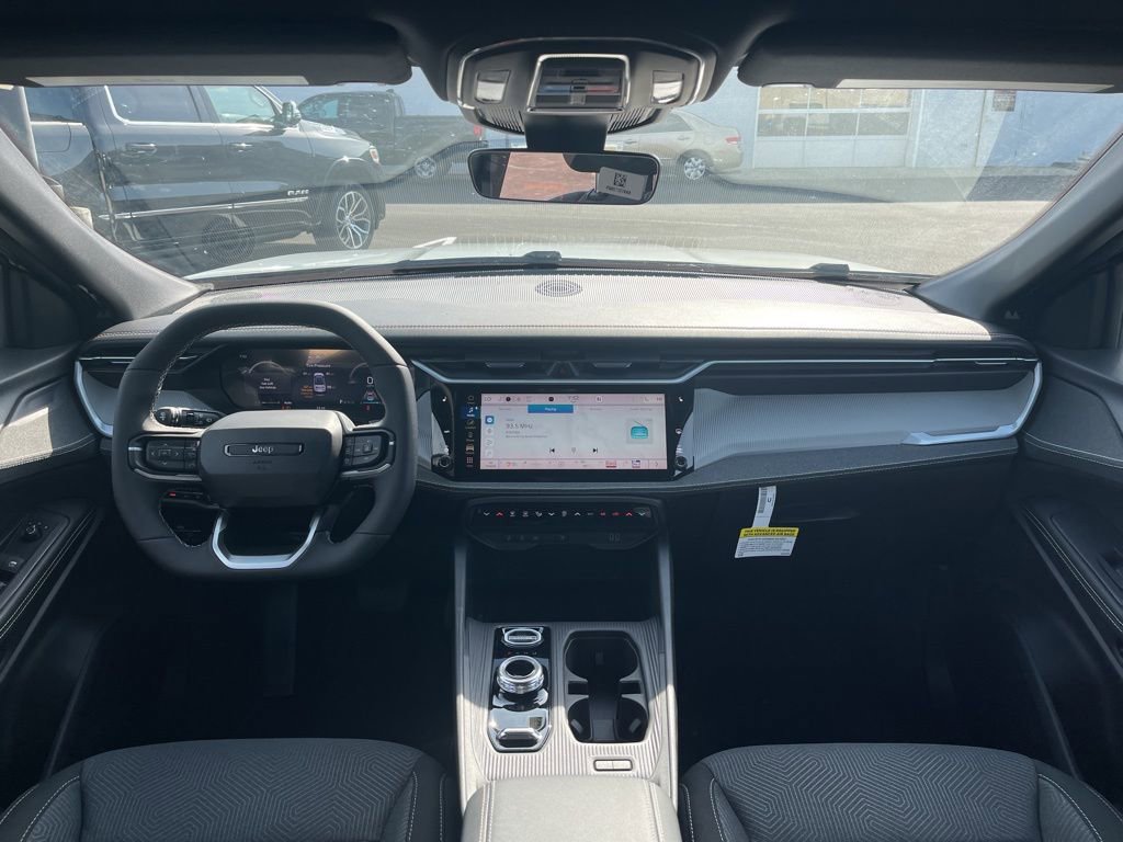 New 2026 Jeep Cherokee Laredo image 6