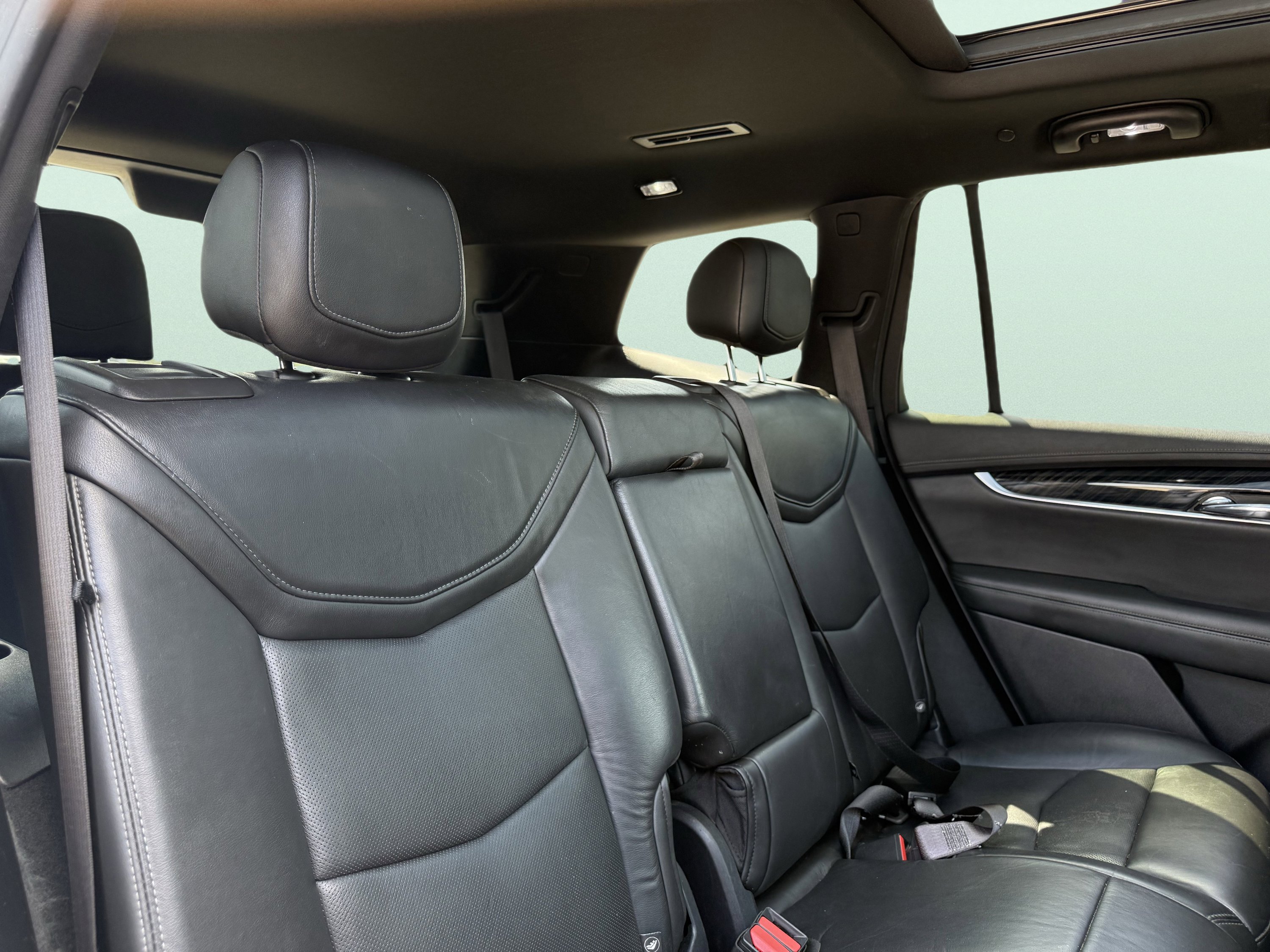 Used 2020 Cadillac XT6 Premium Luxury image 51