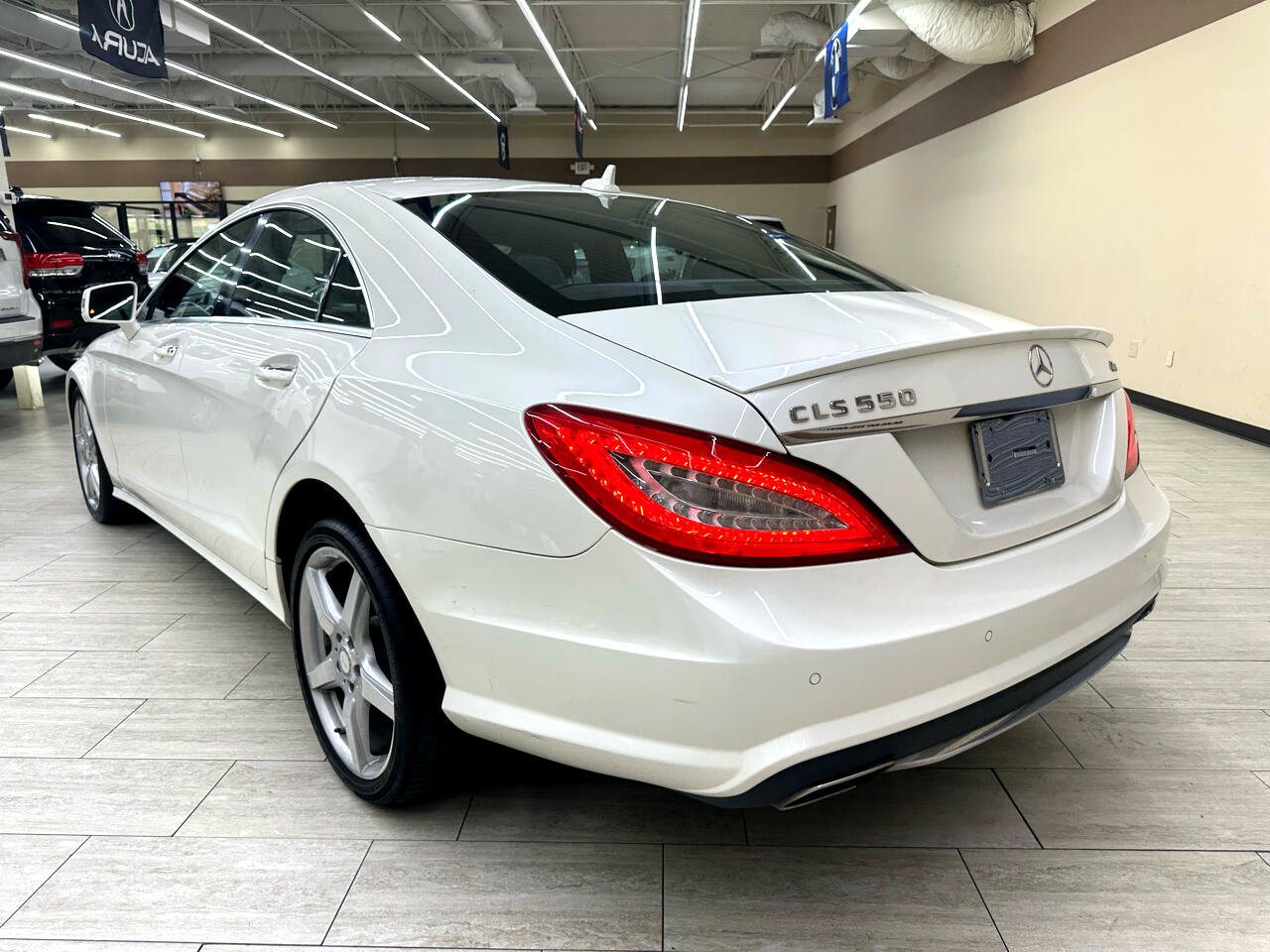 Used 2014 Mercedes-Benz CLS 550 CLS550 4MATIC w/ Premium 1 Package image 9