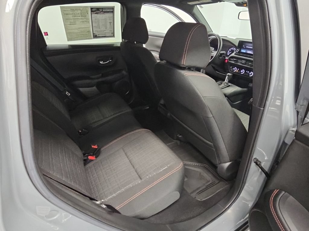 Used 2023 Honda HR-V Sport image 31
