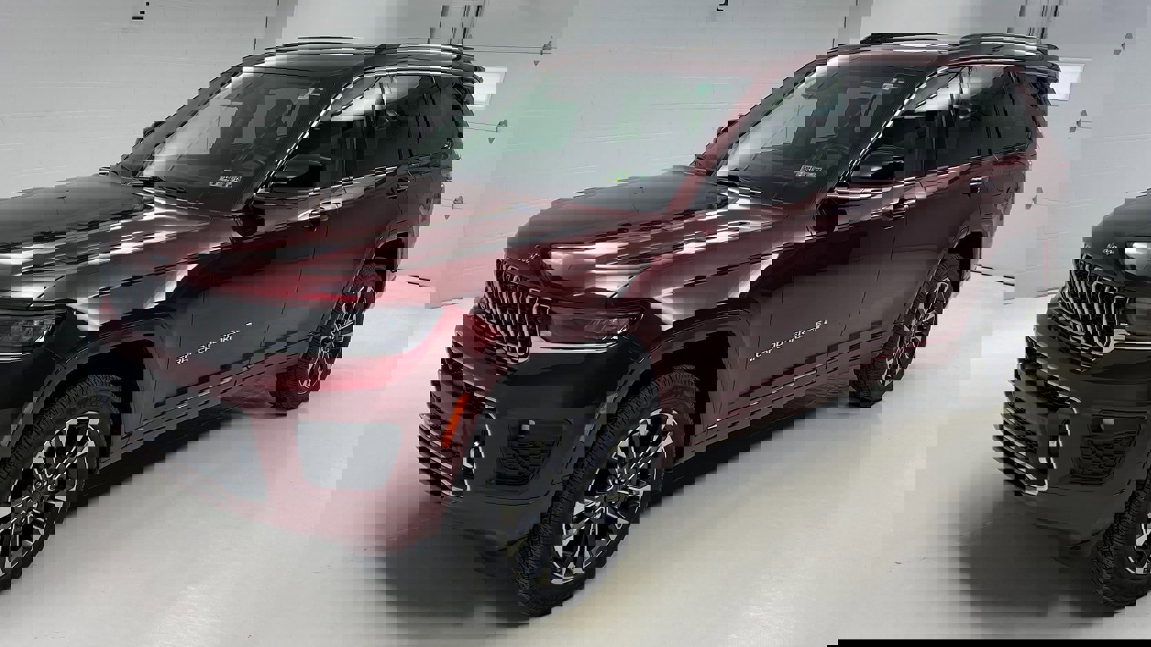 Certified 2022 Jeep Grand Cherokee L Overland w/ Advanced Protech Group III