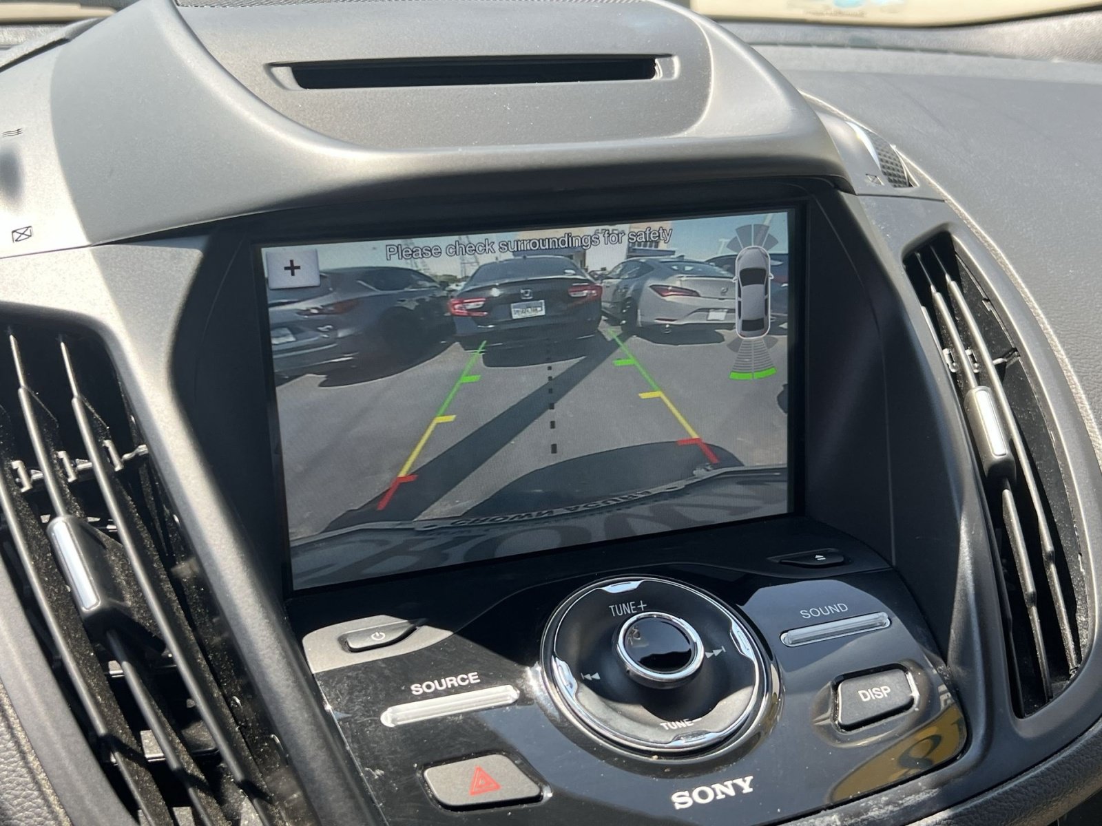 Used 2018 Ford Escape Titanium w/ Ford Safe & Smart Package AWD/4WD image 16