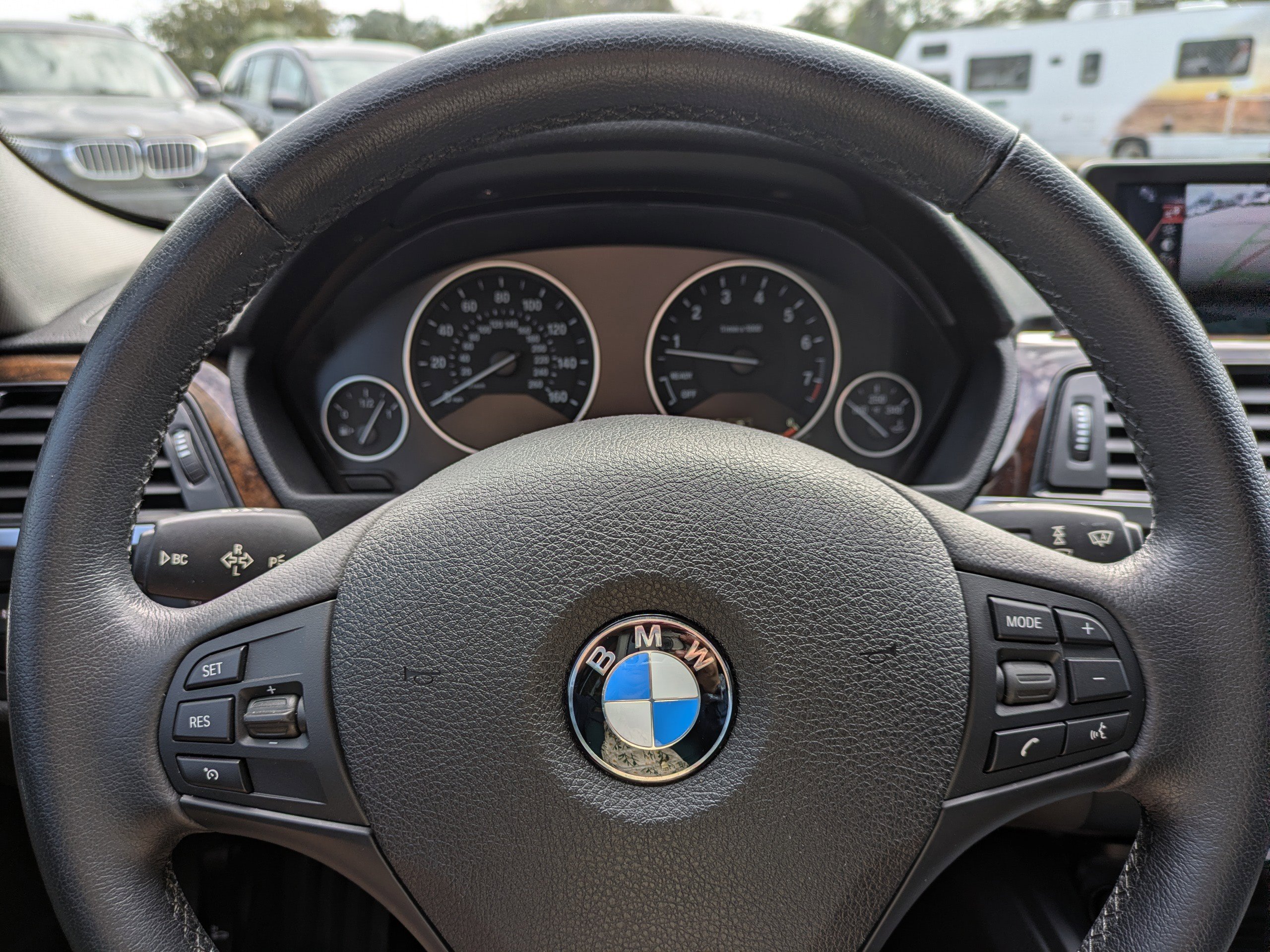 Used 2015 BMW 320i xDrive Sedan image 29