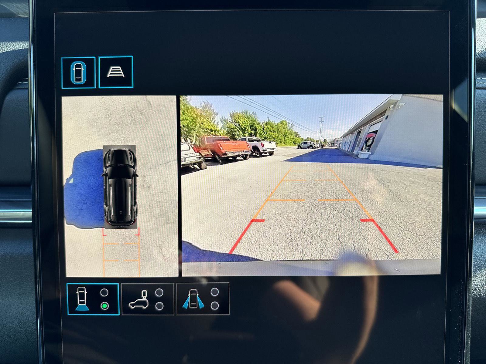 New 2026 GMC Terrain Elevation w/ Elevation Premium Package image 21