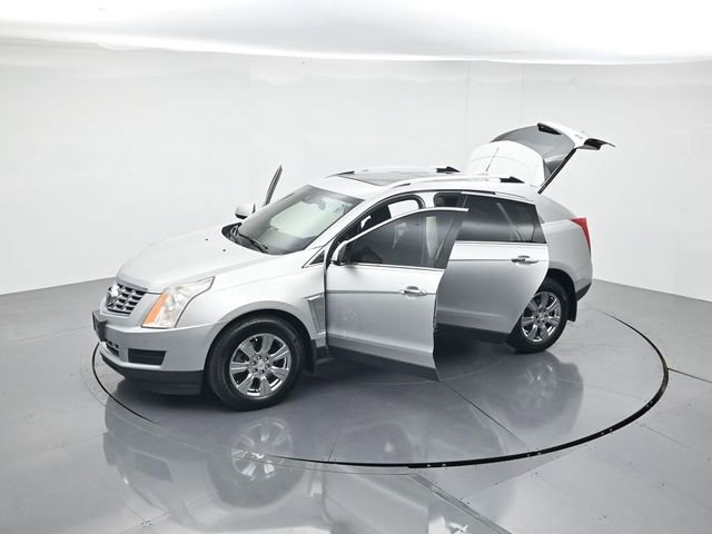 Used 2016 Cadillac SRX Luxury w/ Driver Awareness Package AWD/4WD image 43