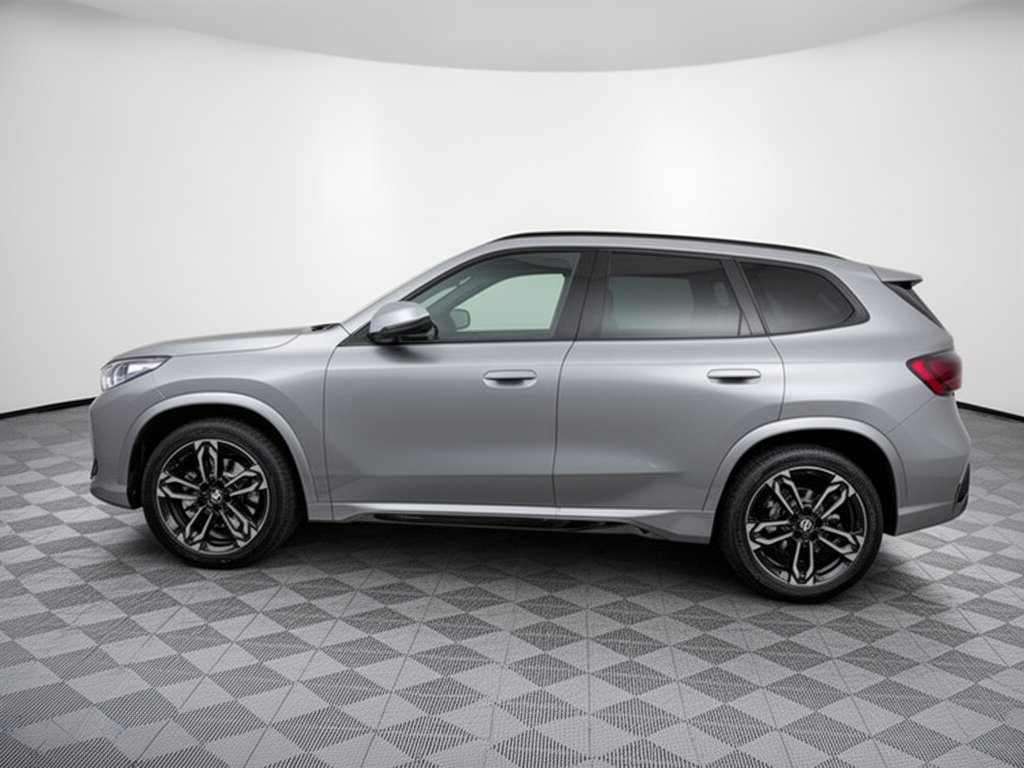 New 2027 BMW X1 xDrive28i AWD/4WD image 2