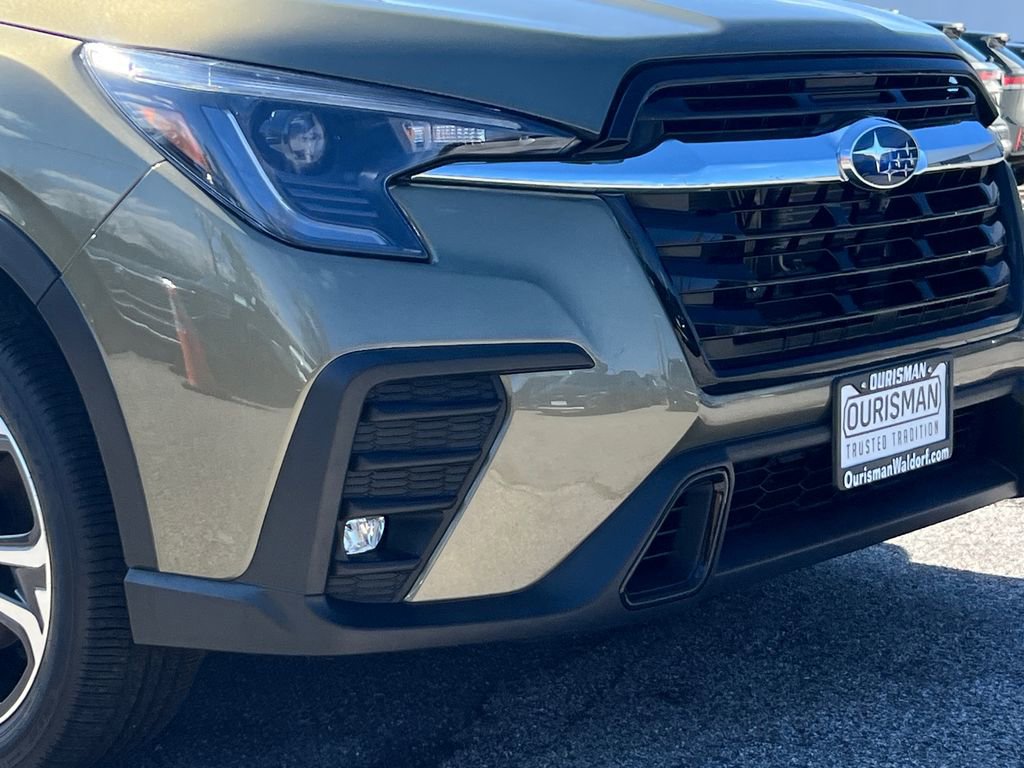 Certified 2025 Subaru Ascent Limited AWD/4WD image 9