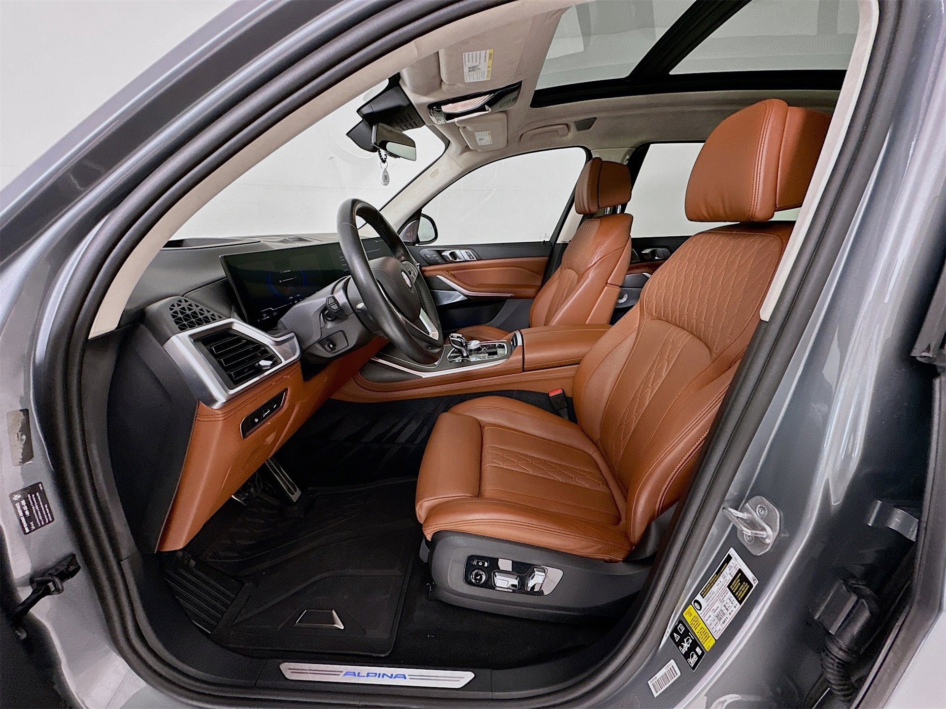 Used 2024 BMW ALPINA XB7 image 23