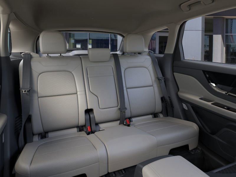 New 2026 Lincoln Corsair Premiere image 40