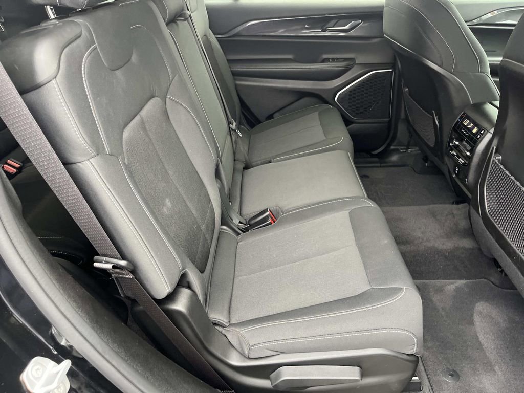 Used 2021 Jeep Grand Cherokee L Laredo w/ Luxury Tech Group I image 31