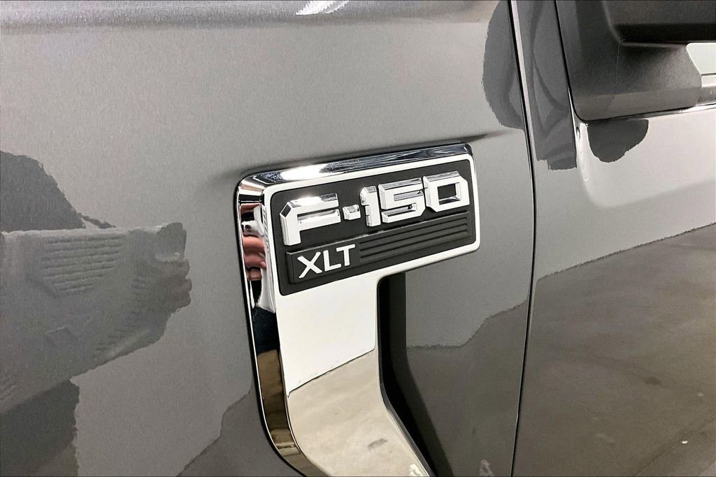 Used 2024 Ford F150 XLT w/ Mobile Office Package RWD image 25