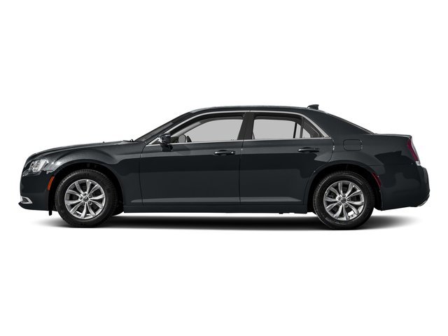 Used 2017 Chrysler 300 Limited w/ 300 Premium Group AWD/4WD image 3