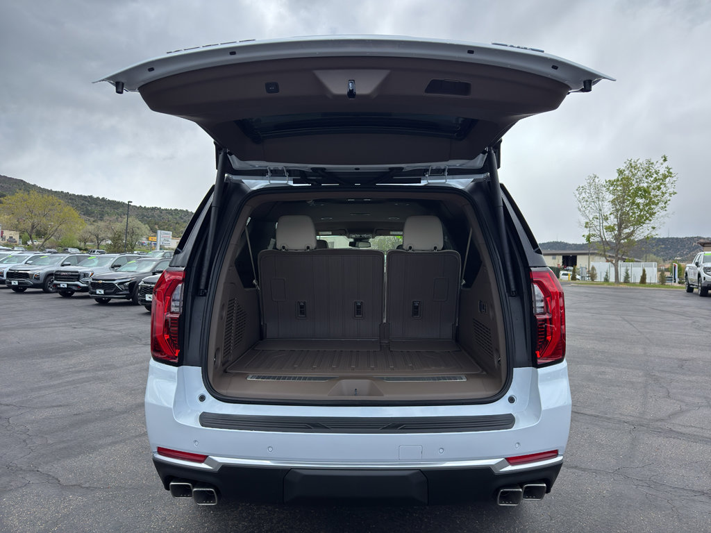 New 2026 GMC Yukon XL Denali image 10