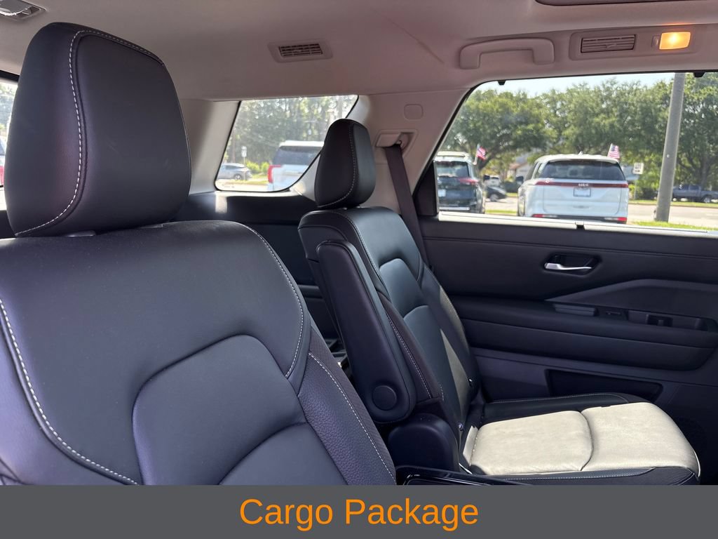 Used 2023 Nissan Pathfinder SL w/ SL Premium Package AWD/4WD image 26