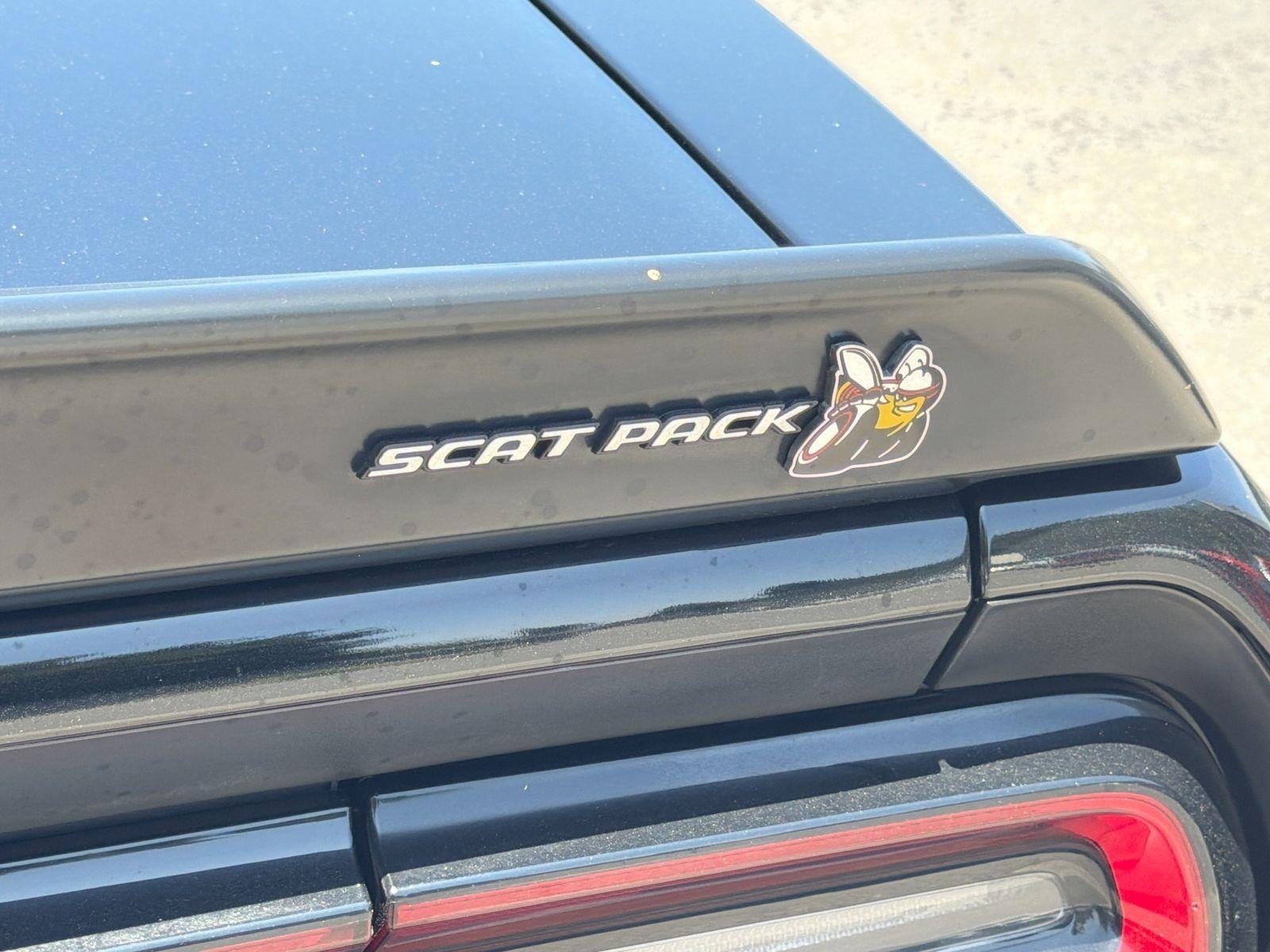 Used 2022 Dodge Challenger R/T Scat Pack RWD image 25