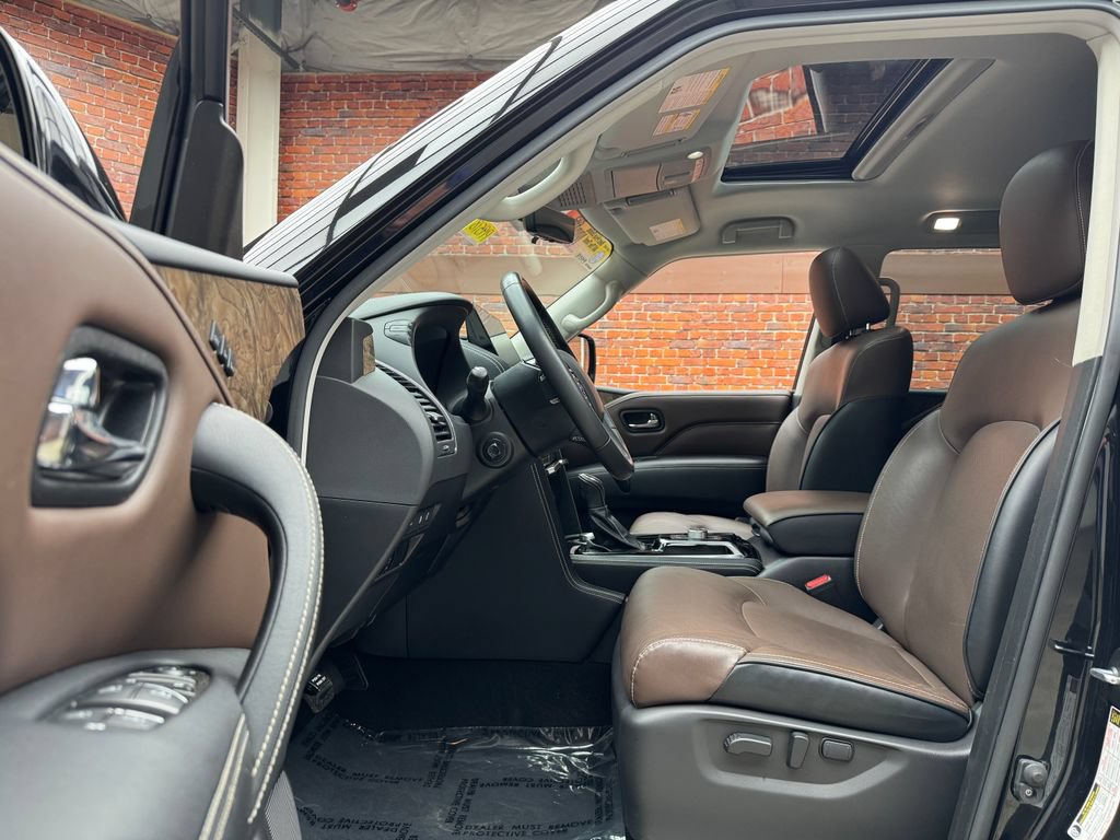 Used 2023 INFINITI QX80 Premium Select w/ Cargo Package AWD/4WD image 23