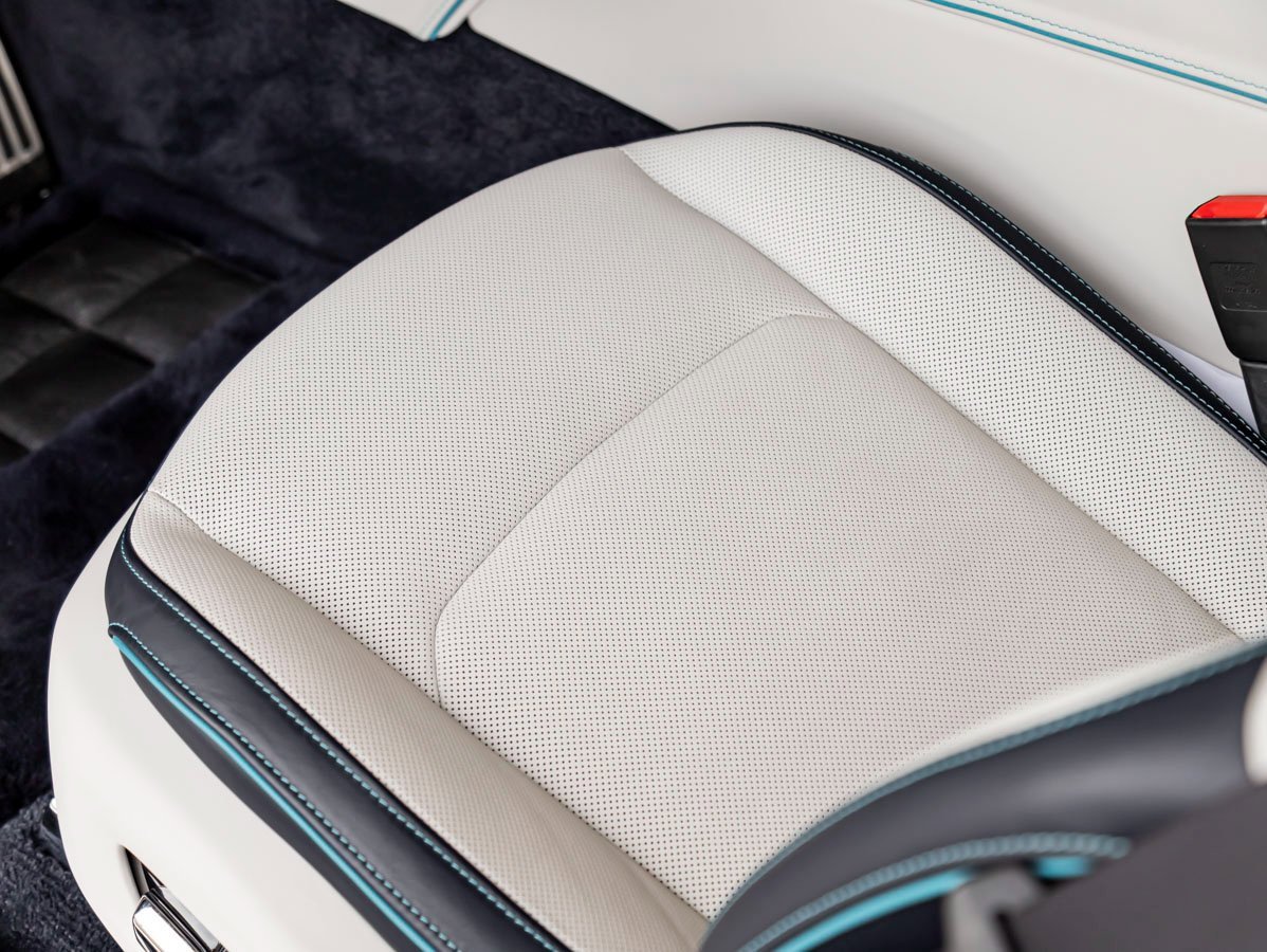 Certified 2025 Rolls-Royce Spectre w/ Spectre Launch Package image 24