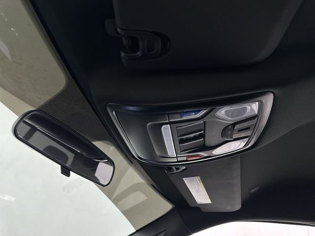 Used 2024 RAM 3500 Tradesman w/ Chrome Appearance Group image 19