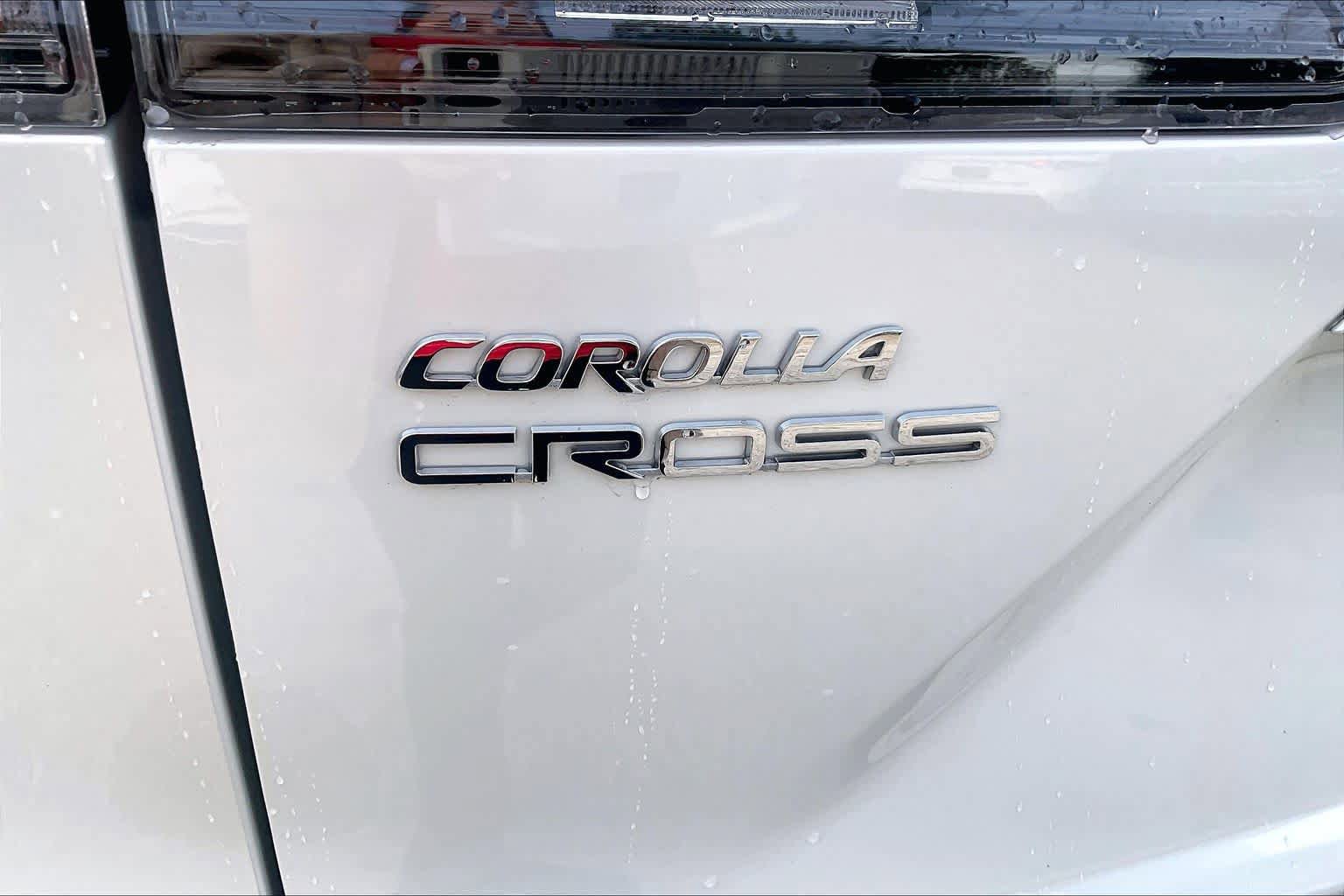Used 2026 Toyota Corolla Cross L FWD image 30