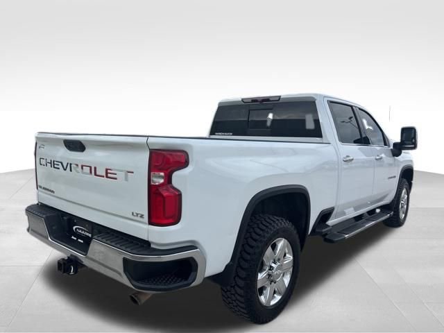Used 2020 Chevrolet Silverado 2500 LTZ w/ LTZ Convenience Package AWD/4WD image 9