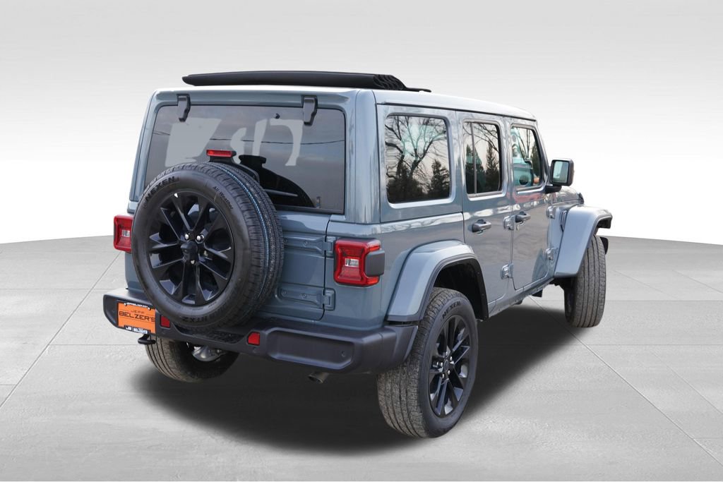 Certified 2025 Jeep Wrangler Unlimited Sahara w/ Safety Group image 6