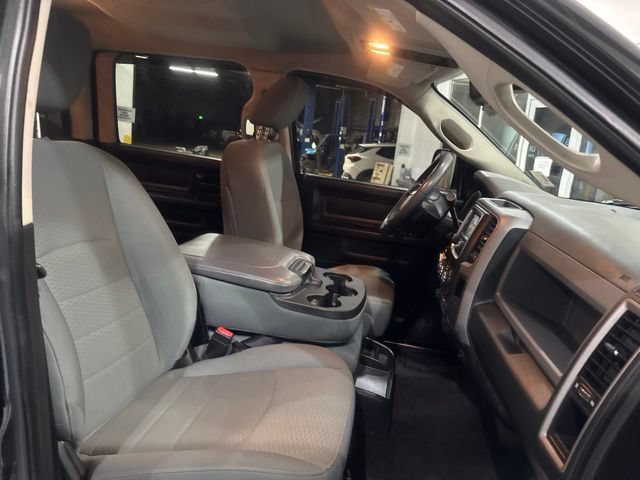 Used 2016 RAM 2500 Tradesman w/ Chrome Appearance Group AWD/4WD image 36