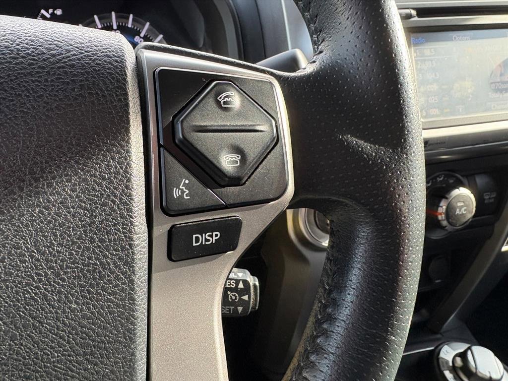 Used 2018 Toyota 4Runner SR5 Premium image 14